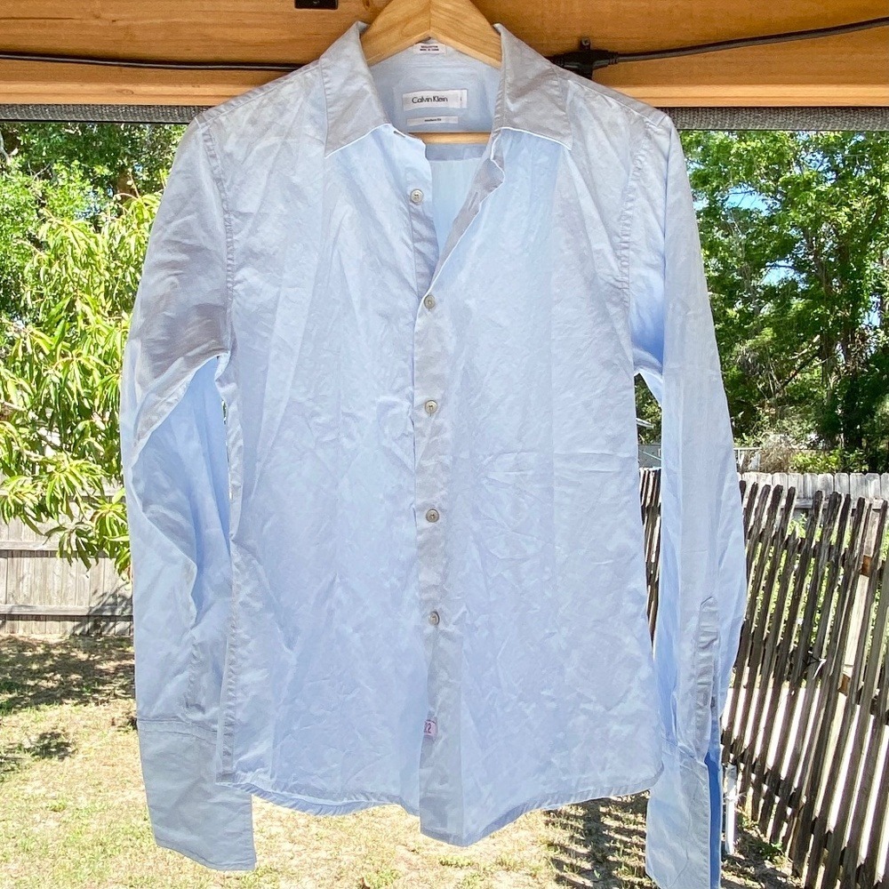 Calvin Klein Button Down Modern Fit Floral‎ Jacquard, Womens L Light Blue